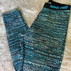 Women’s Nike flex running/yoga pants